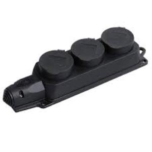 Колодка ЭРА 3 гнезда с/з,16А, IP44 черная, каучук