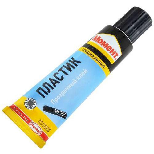 Клей Момент Пластик в шоубоксе, 30мл